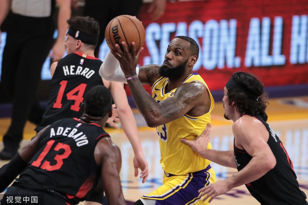 裁判与比赛 裁判与比赛