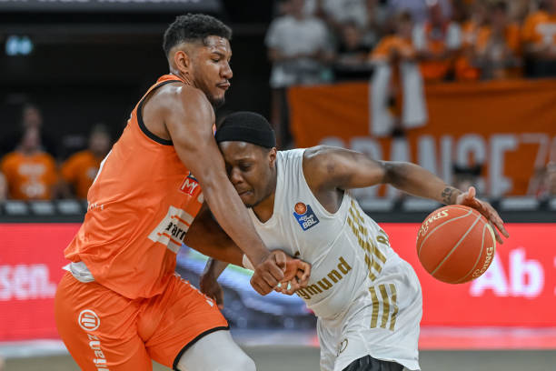 的五人名单 的五人名单