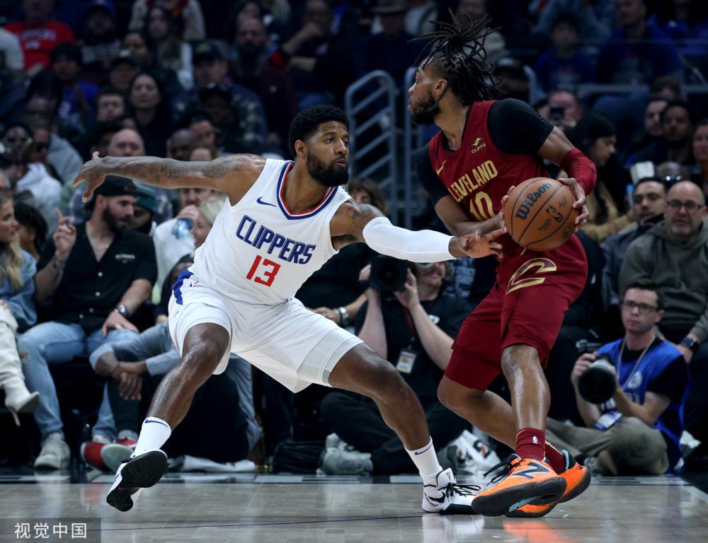 斯玛特与队 斯玛特与队